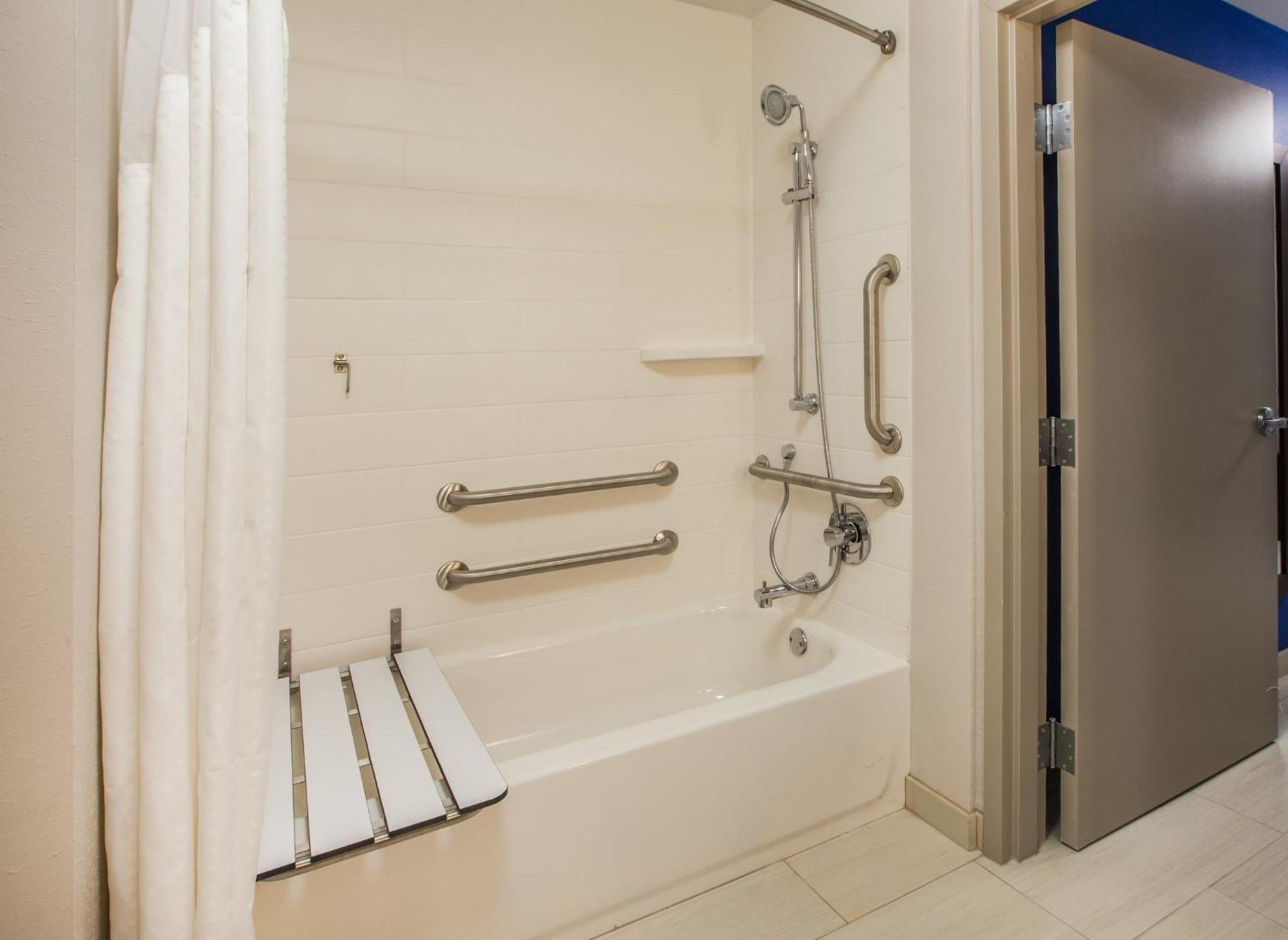 Holiday Inn Express & Suites Chicago - Oak Forest By Ihg Kültér fotó